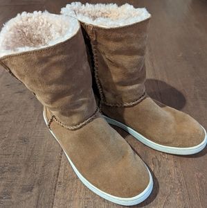 UGG Mika Faux Shearling Cuff Boot youth 5 (big kid 5)